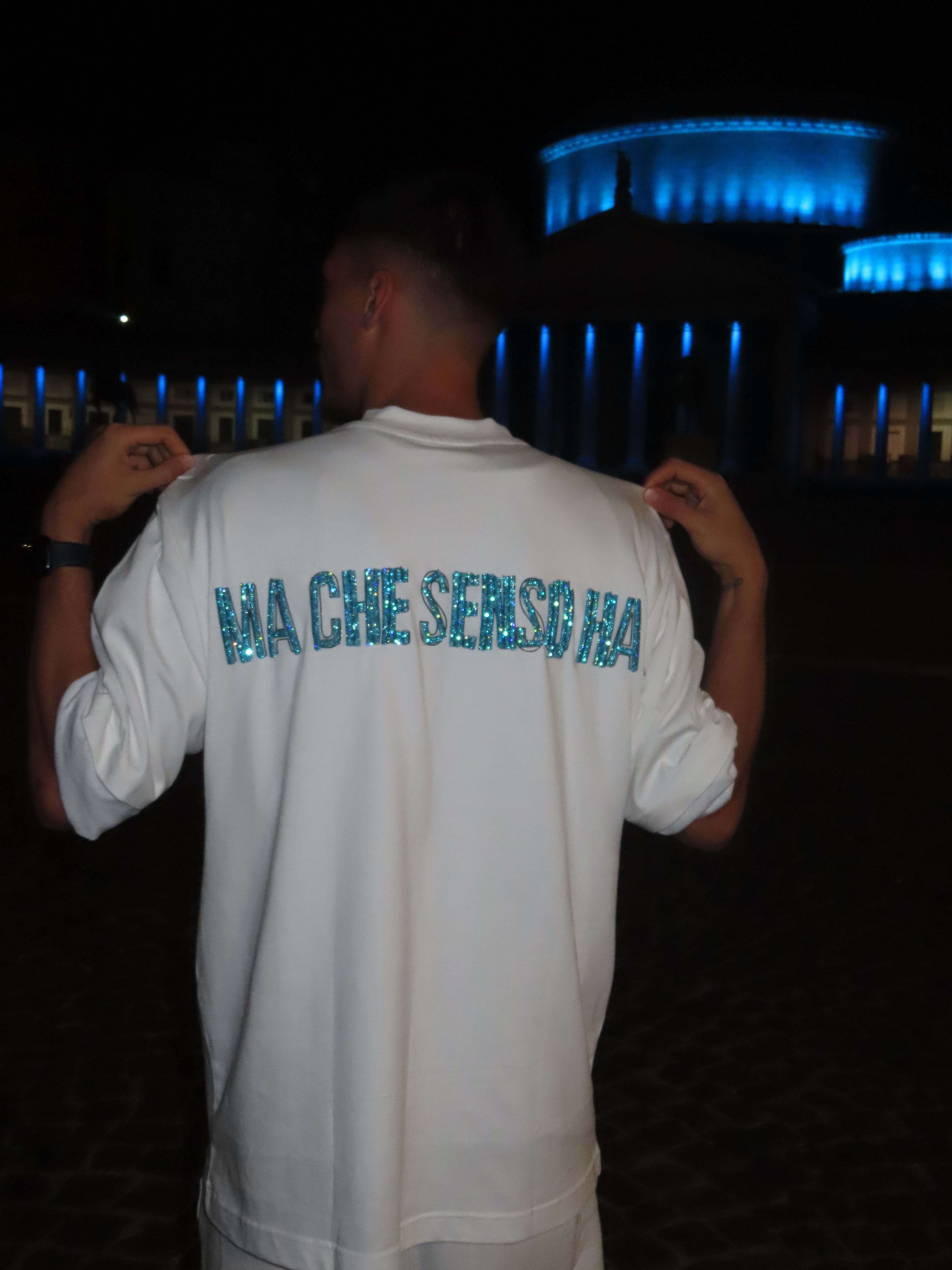 “MA CHE SENSO HA” shirt